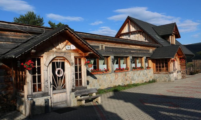 Brezovica House | Pet-Friendly Penzión Skorušina with Spa and Hot Tub