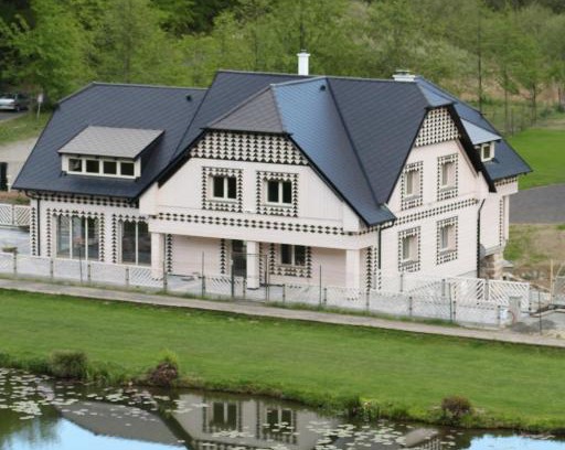 Kokorin House | Discover Penzion a Kemp Harasov: Beachfront Retreat Awaits