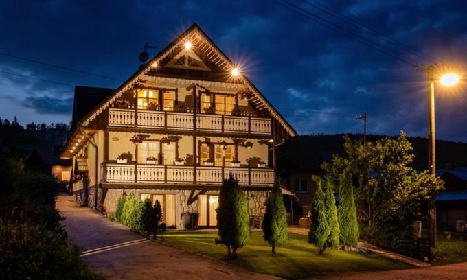 Zdiar House | Guest Rated 10/10 at Penzion Enrico with Unique Amenities
