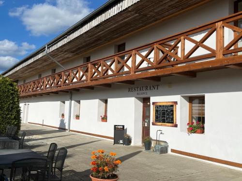 Horni Luby House | Perfect Getaway at Penzion Golf Luby: Guest Rated 10/10