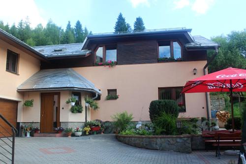 Habovka House | Family-Friendly Retreat at Penzion Ján Awaits You