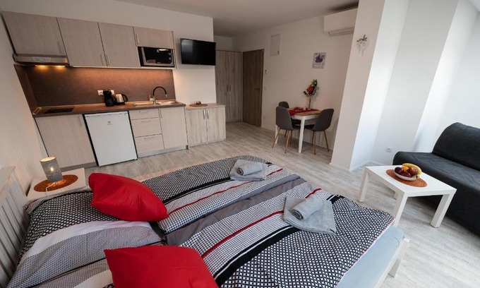 Trebon House | Family-Friendly Escape at Penzion Kamenný dvůr - 9.1/10