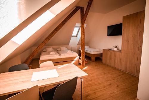 Telc Bed & Breakfast | Discover Penzion Panský dvůr Telč with Family-Friendly Amenities