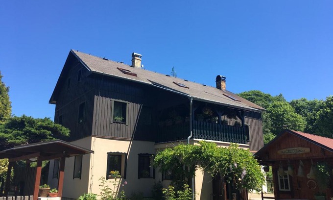 Janov House | Guest Rated: Penzion Pod Rozhlednou - A 5-Star Retreat