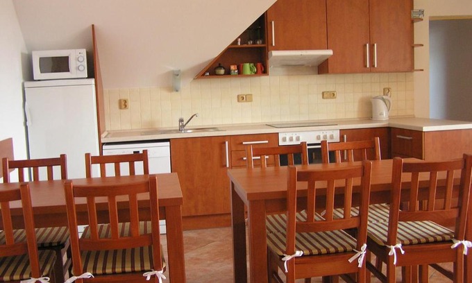 Vsechovice House | Top-Rated Penzion U Tomášů with Pool & Family-Friendly Vibe
