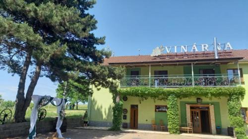 Cejc House | Family-Friendly Stay at Penzion u Tomčalů with Breakfast