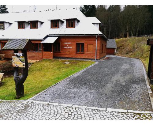 Karlova Studanka House | Pet-Friendly Penzion u Vodopádu with Cozy Fireplace
