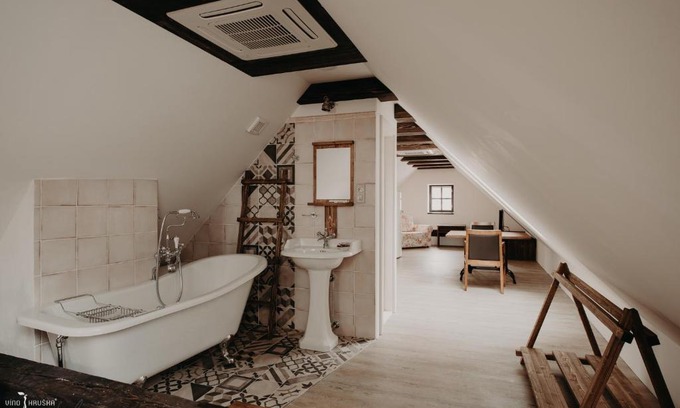Pardubice House | Explore Penzion Víno Hruška in Pardubice - 4-Star Comfort
