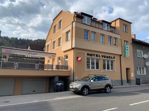 Zelezny Brod Hotel | Pet-Friendly Penzion Vesely: Eco Retreat with Hot Tub