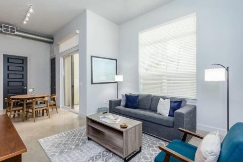 The Galleria Apartment | Discover Peony At Millennium - Elegant 2 Bed Apt in Houston