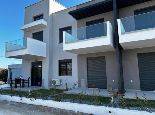 Paralia Ofryniou Apartment | Pepe Pamukov Apartment