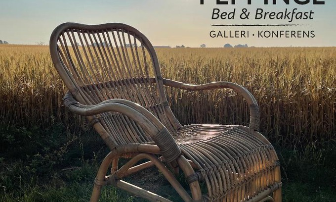 Loderup Bed & Breakfast | Cozy Peppinge Bed & Breakfast with Oceanfront Views