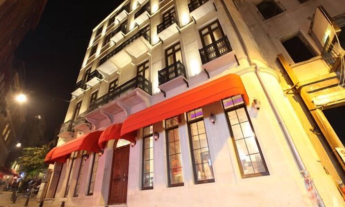 Asmali Mescit Apartment | Excellent Pera Residence: Family-Friendly with Hot Tub Access