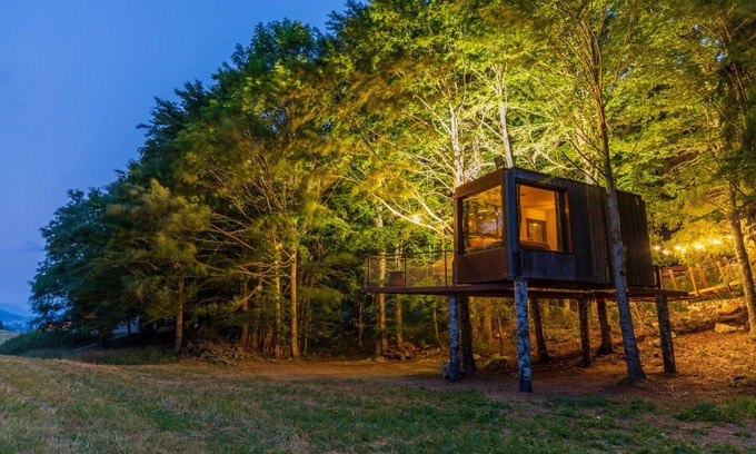 Autrans-Meaudre-en-Vercors Cabin | Scenic Retreat at La Résilience on Vercors Plateau