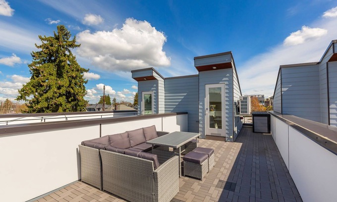 East Queen Anne House | Discover a Cozy 3BR Dog-Friendly Oasis in Queen Anne