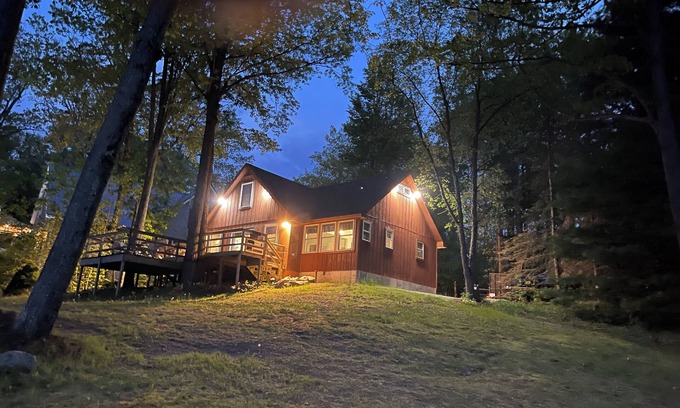Lake Cottage | Perch Lake Resort: Relax in a Pet-Friendly Paradise