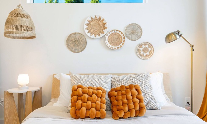 North Queen Anne House | Chic 3 BR North Queen Ann Retreat with Parking & Top Reviews