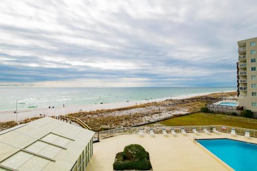 Ono Island Apartment | Discover Perdido Sun Resort 306 with Pool & Restaurant