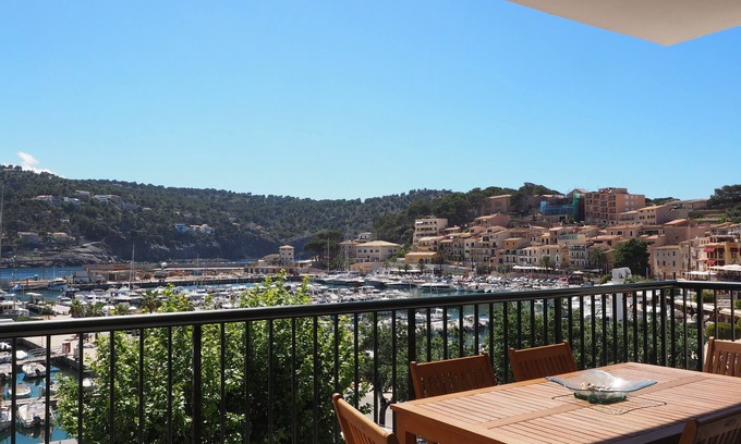 Puerto de Soller Apartment | Ideal Family-Friendly Apartment by the Beach and Mountains