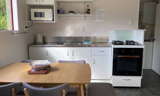 Amodeo Bay Cabin | Ideal Retreat for Your Next Fishing Adventure Awaits!