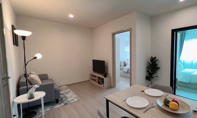 Bang Pa-in Apartment | Ideal Combination of Style, Comfort, and Convenience