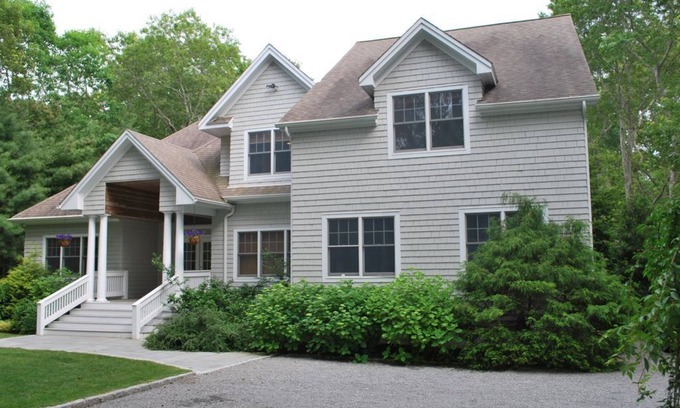 Bridgehampton House | Exceptional Bridgehampton Retreat with Hot Tub & Pet Friendly