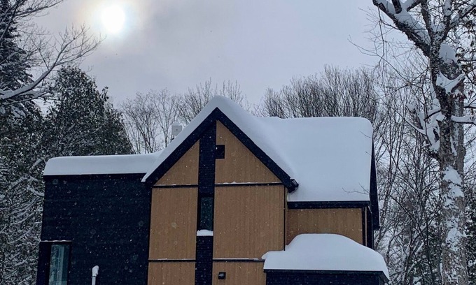 Saint Donat Ski Chalet | Cozy Forest Chalet Retreat Near Archambault Lake