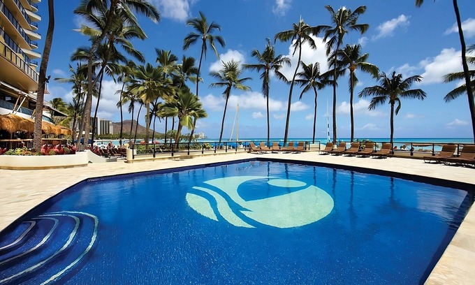 Waikiki Hotel | Ideal Beachfront Venue with Event Space and Dining Options