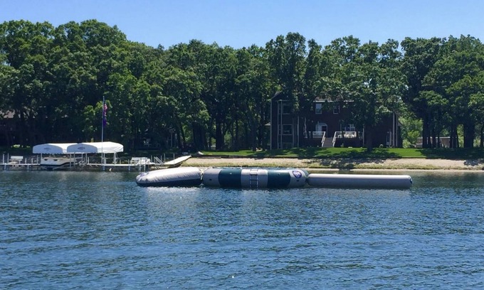 Alexandria House | Ideal Family Retreat with Beach Access and Water Fun!