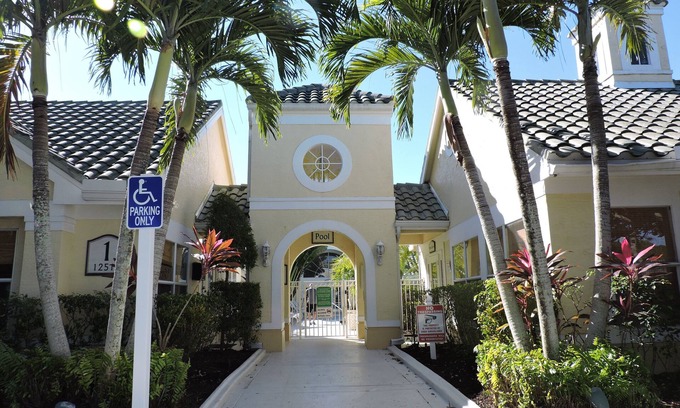 Villas Condo | Ideal Retreat for Families: 2 Master Suites & Spa Access