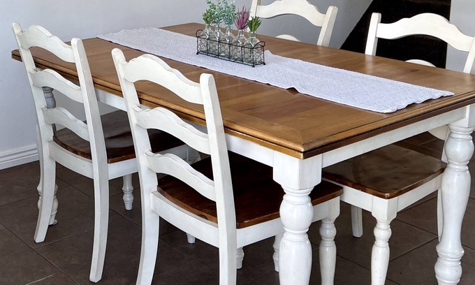 Layton House | Perfect for vacations! Sleeps 9, Large yard
