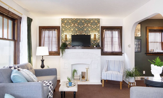 Northside House | Ideal Family Retreat in Akron with Pet-Friendly Perks