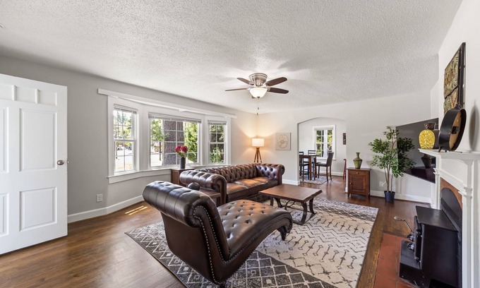 Lindley Park House | Perfect Lindley Park location - Minutes from GAC, Coliseum, Restaurants and Pubs