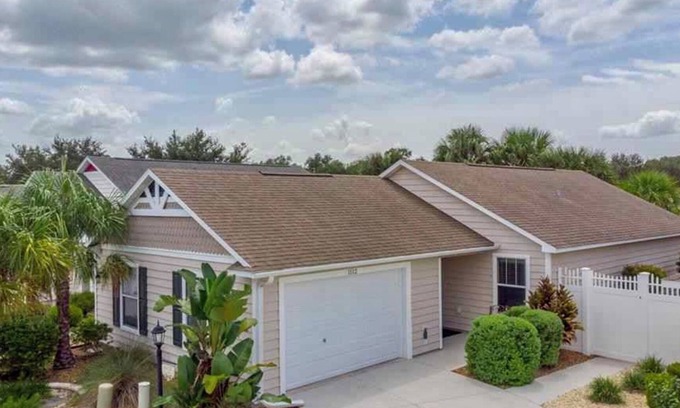 The Villages Villa | Ideal 2/2 Villa at Creekside Landing Near Lake Sumter