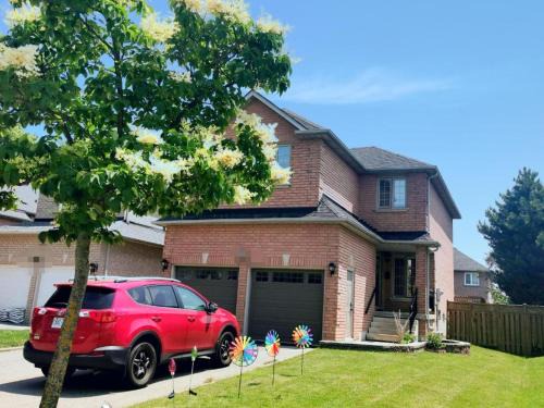 Hurontario Apartment | Prime Location with Eco-Friendly Comfort and Hot Tub