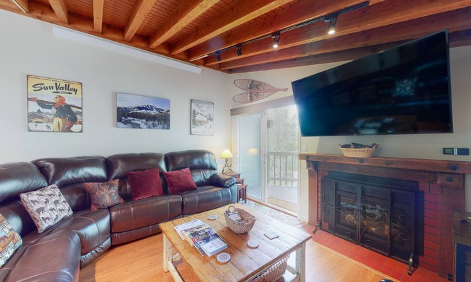 Sun Valley Condo | Ideal Mountain Retreat with Free WiFi and Pool Access