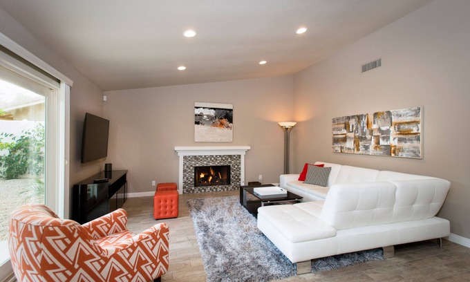 Palm Springs House | Ideal Palm Springs Retreat with Pool and Ocean Views