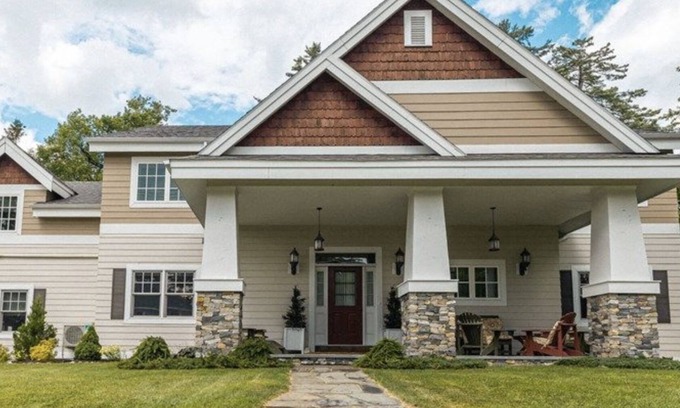 Lake Placid House | Idyllic Retreat for Family Gatherings Near Downtown