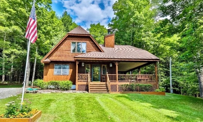 Maplecrest House | Perfect Relaxation After a Day of Windham and Hunter Mountain Adventures