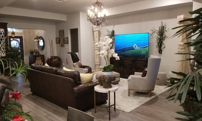 Cibolo House | Ideal Getaway for Families and Friends with Kitchen Access