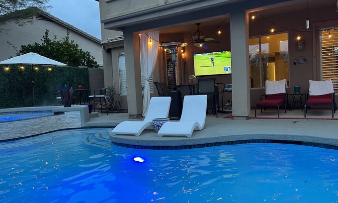 Tatum Ridge House | Conveniently Located North Phoenix Home Near Major Events