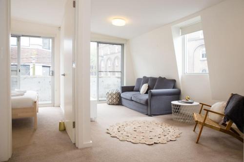 Pyrmont Apartment | Bright Pyrmont Retreat with Family-Friendly Amenities