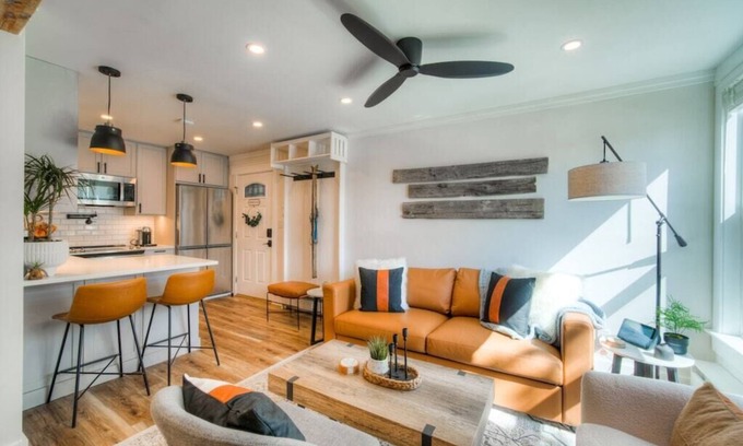 Big Sky Condo | Modern Retreat Steps from Shuttle to Slopes - Rated 10/10
