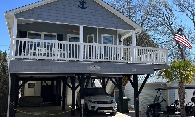 Surfside Beach House | Updated Beach Getaway at Ocean Lakes with Pool & Breakfast