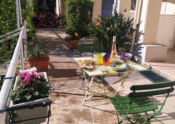 Sanremo Apartment | Discover Pergolato Junior: 4-Star Family Retreat with Pool