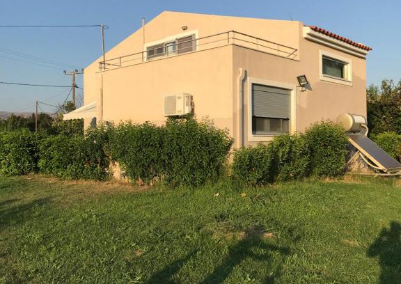 Eresos-Antissa House | Perivoli House B: Pet-Friendly Retreat with Ocean Views