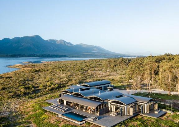 Stanford Villa | Discover Perivoli Lagoon House: Ocean View & Poolside Bliss