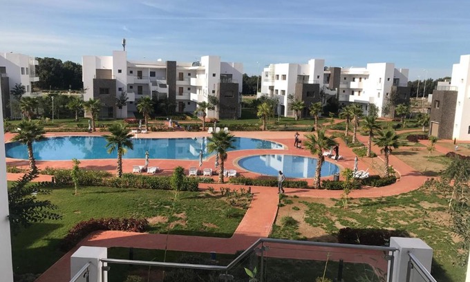 Marina Apartment | Perla Appartement: Ocean View with Pool & Perfect Rating!