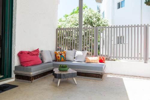 Kos House | Family-Friendly Retreat at Perla Studio - Rated 9/10