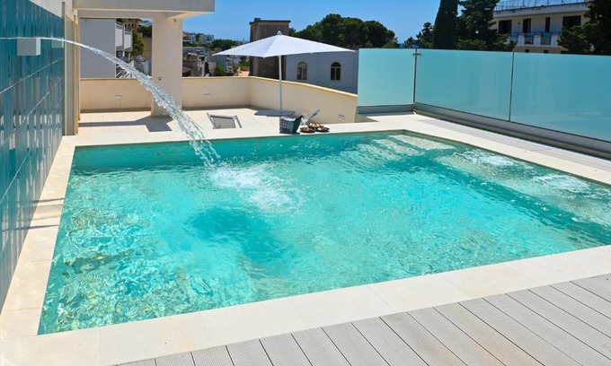 Castro Marina House | Cozy Perle Marine Suite Apartments with Oceanfront Views